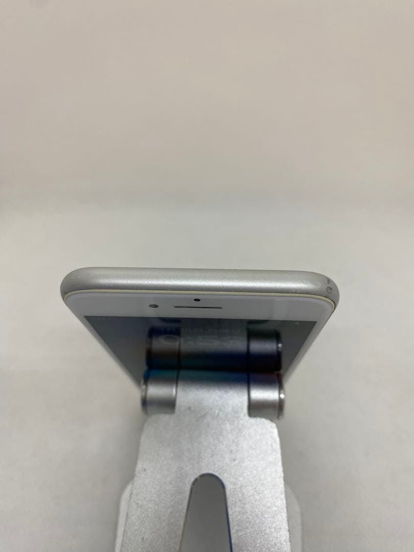 Iphone 8 64GB Sim フリー　91494