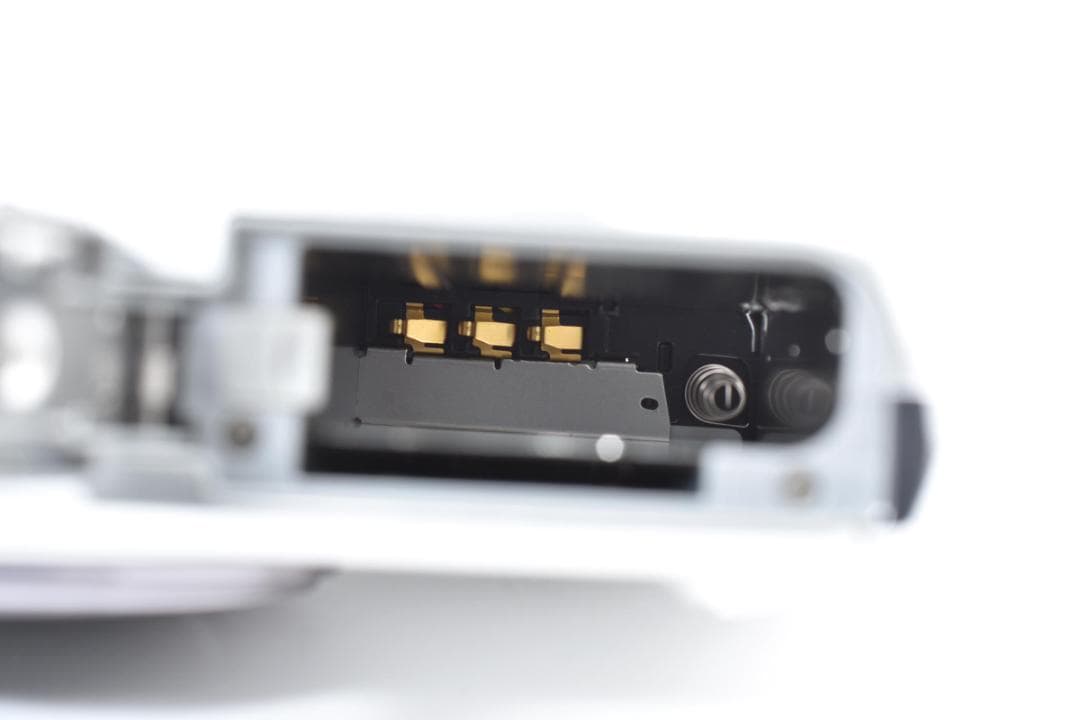 美品 カシオ　CASIO EXILIM EX-H15 シルバー ＃A331