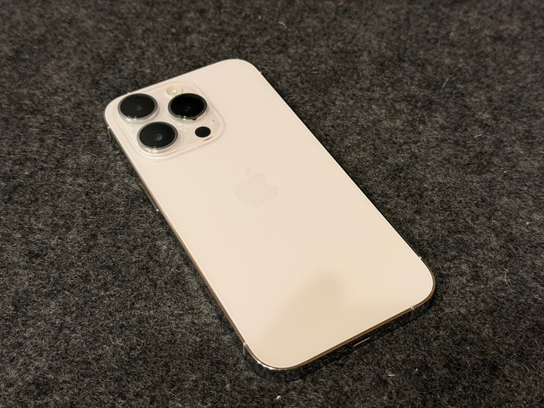 【美品】Apple iPhone 14 Pro シルバー 256GBsimフリー
