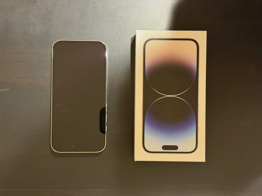 【美品】Apple iPhone 14 Pro シルバー 256GBsimフリー