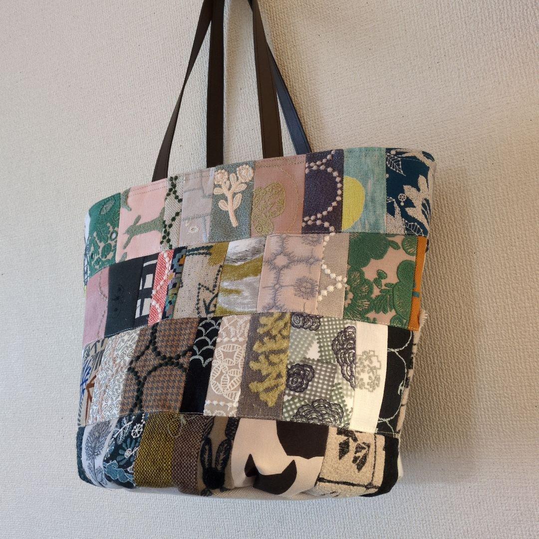 モザイクパッチの大きなバケツバッグ＊ミナペルホネン