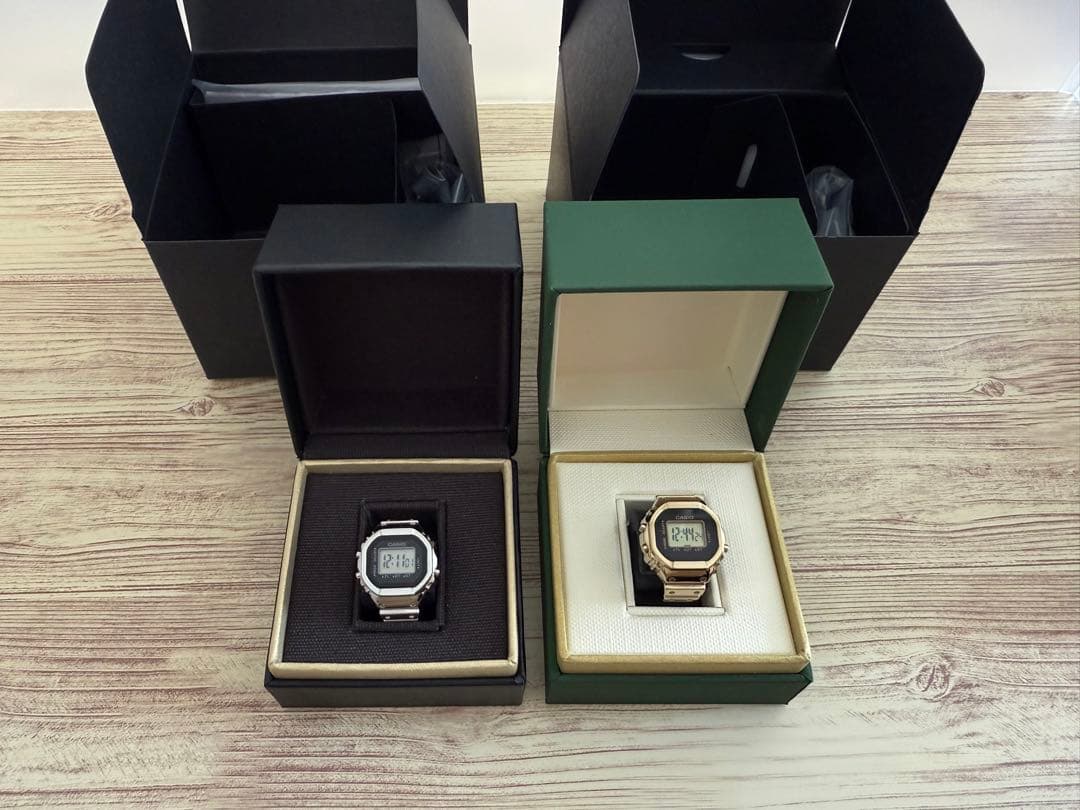 【新品】　金銀リングウォッチ　2本セット　CASIO