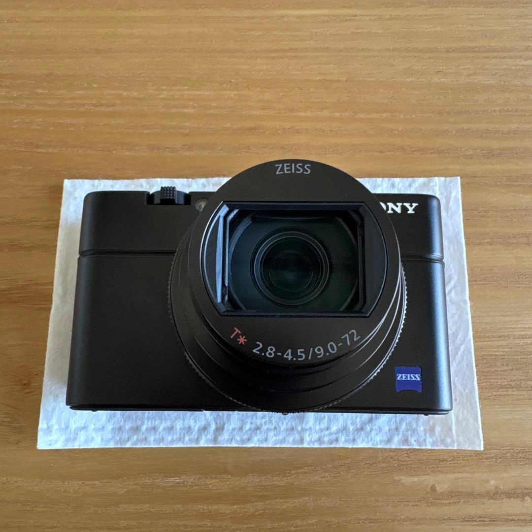 ソニー Cyber-Shot DSC-RX100M7