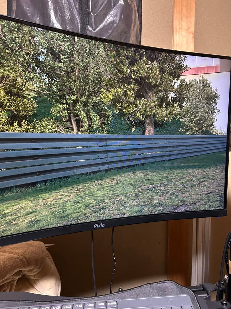 Pixio pxc325 32インチモニター