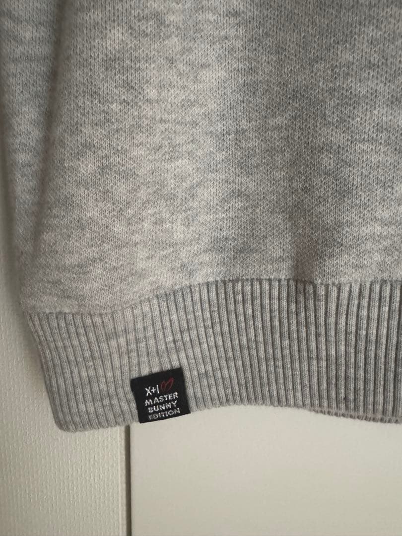 【MASTER BUNNY EDITION】グレーセーター