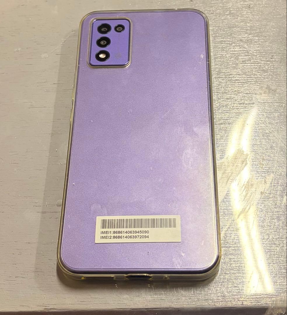 未使用 パープル スマートフォン トリプルカメラ