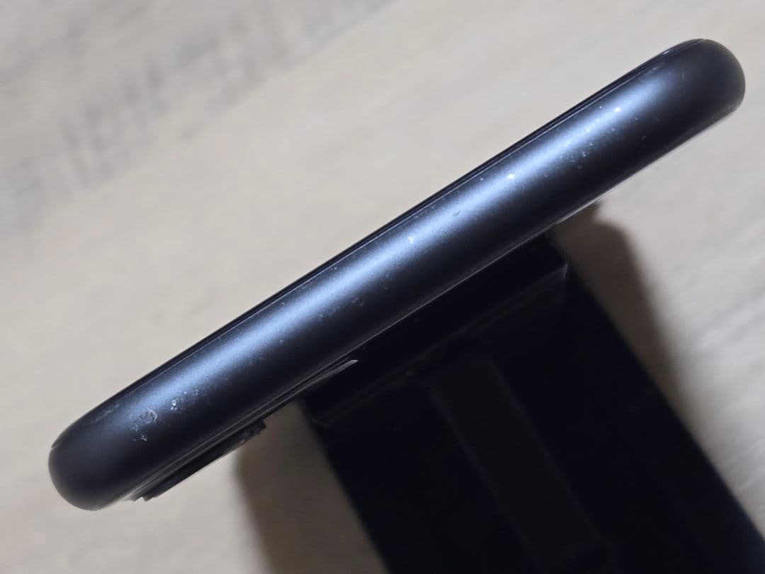 【中古】 iPhone 11 本体 ブラック 64GB SIMフリー