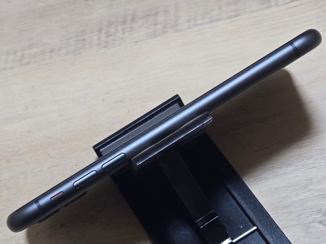 【中古】 iPhone 11 本体 ブラック 64GB SIMフリー