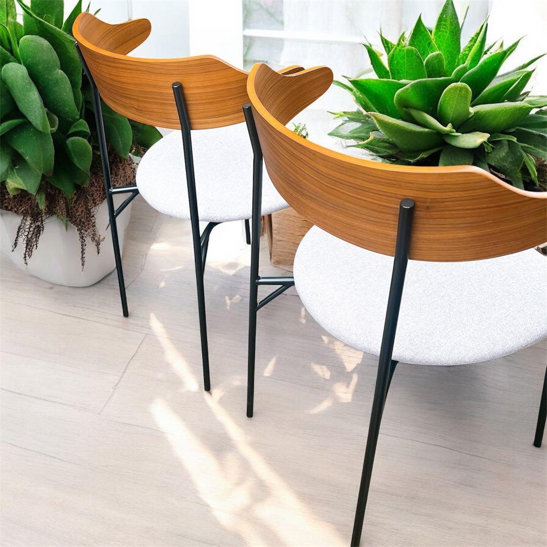 関家具　カペルⅢダイニングチェア座面ライトグレー　ウォルナット　2脚セット