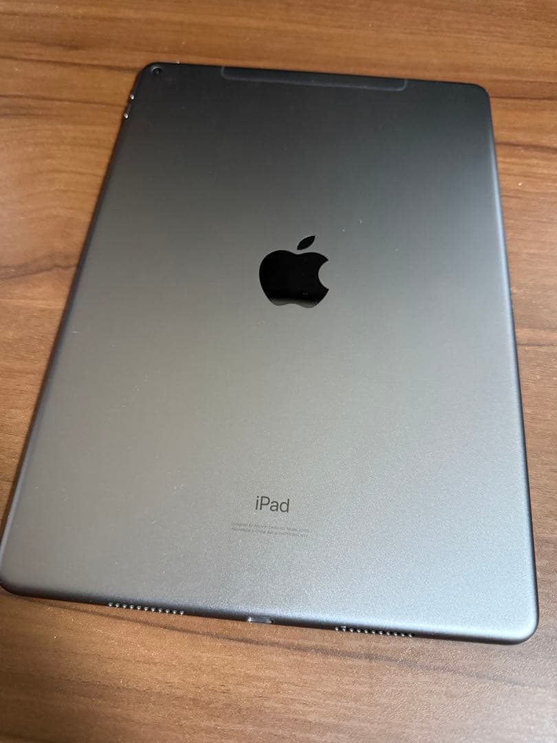 Apple iPad Air 第3世代 64GB セルラー+WiFiモデル