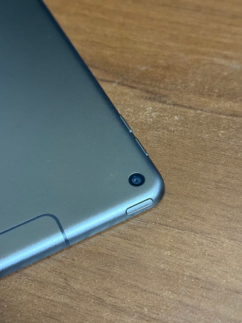 Apple iPad Air 第3世代 64GB セルラー+WiFiモデル