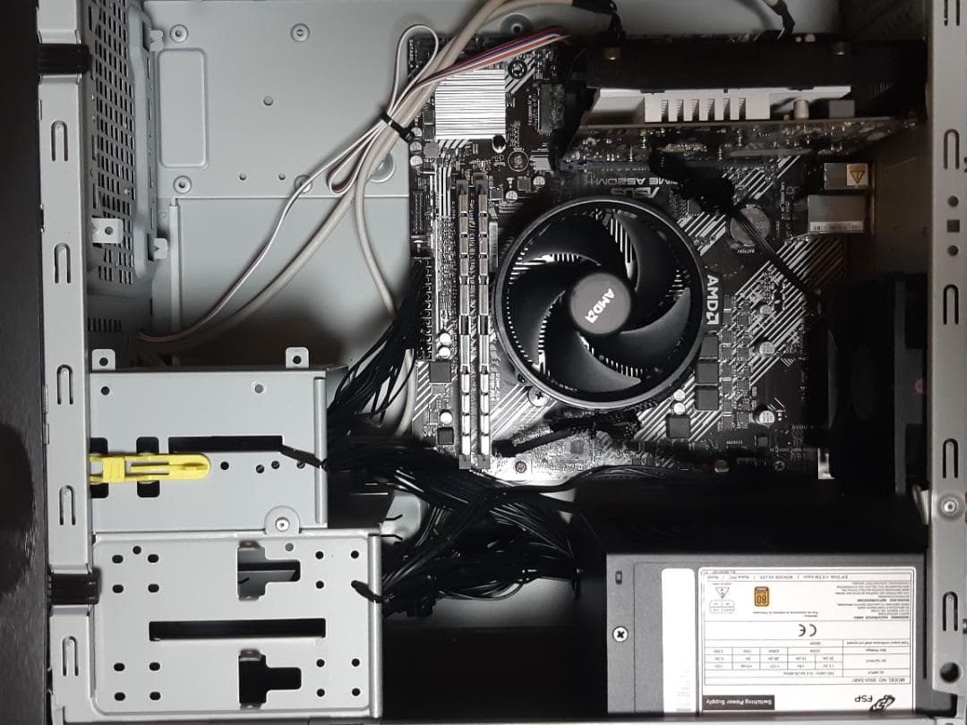 自作PC　RYZEN5 3600・8GB・128GB・GTX750TI