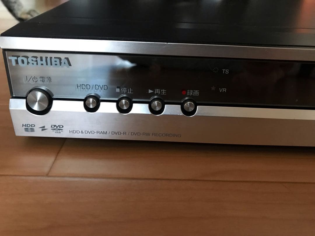 TOSHIBA DVDデッキ