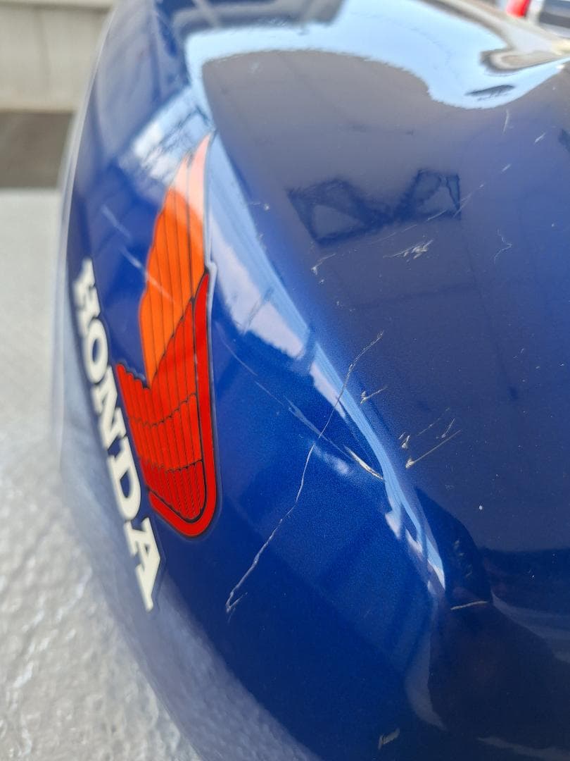 ホンダ VF750F タンク 青/白