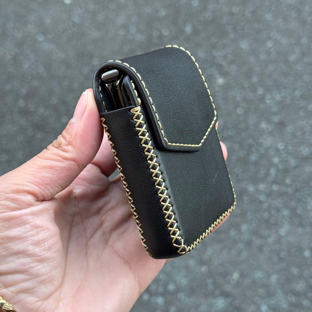 美品・Motorola Razr 2019 初代 折りたたみスマホ