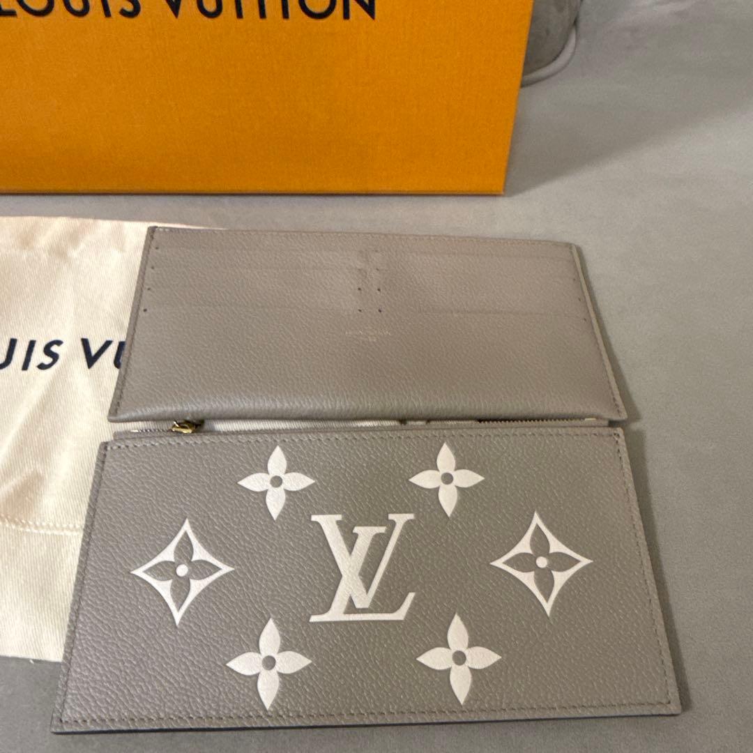 ポシェット・フェリシー　モノグラムアンプラント