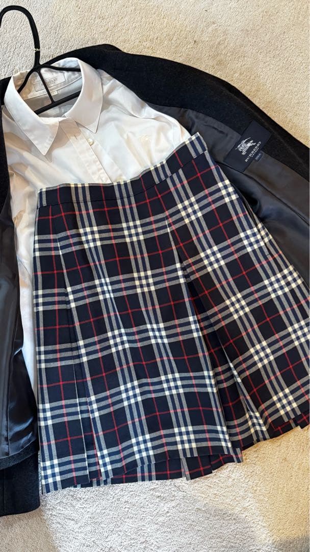 バーバリー　BURBERRRY スーツセット　美品