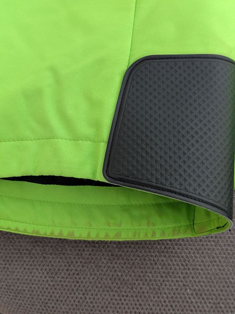 デサント　スキーウェア 上下セット　Lサイズ