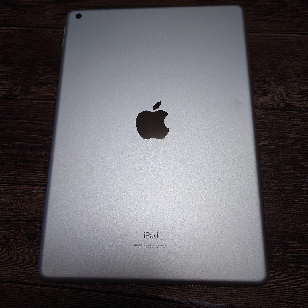 美品　iPad第7世代本体のみ