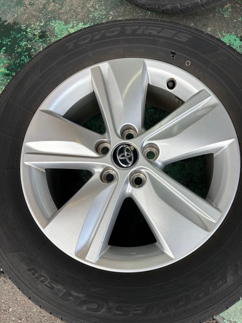 17インチハリアー純正ホイールタイヤセット　4本　 ホイールのみ購入可能！