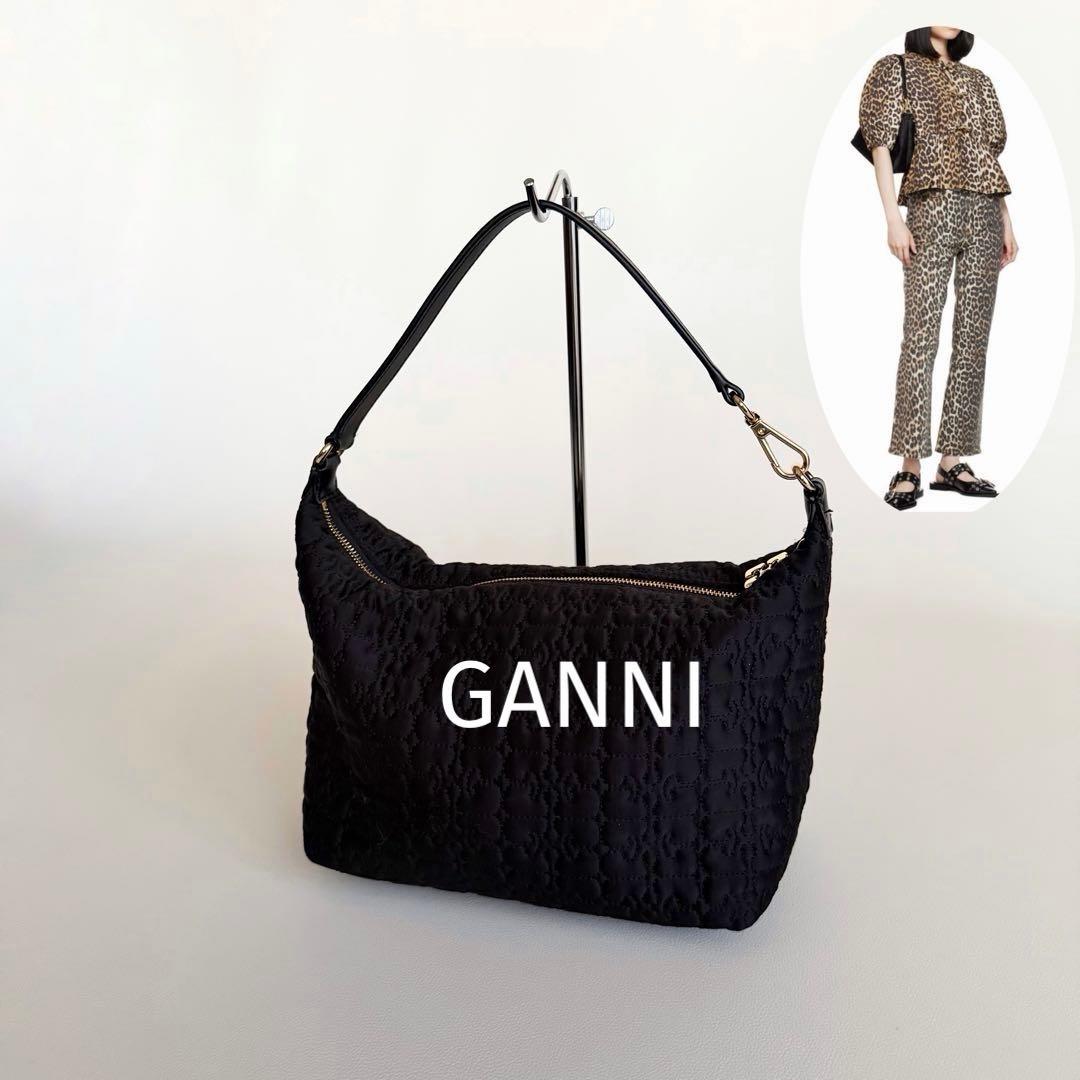 ◯ 【ガニー】キルティングショルダーバッグ 黒 軽量 ワンハンド サテン