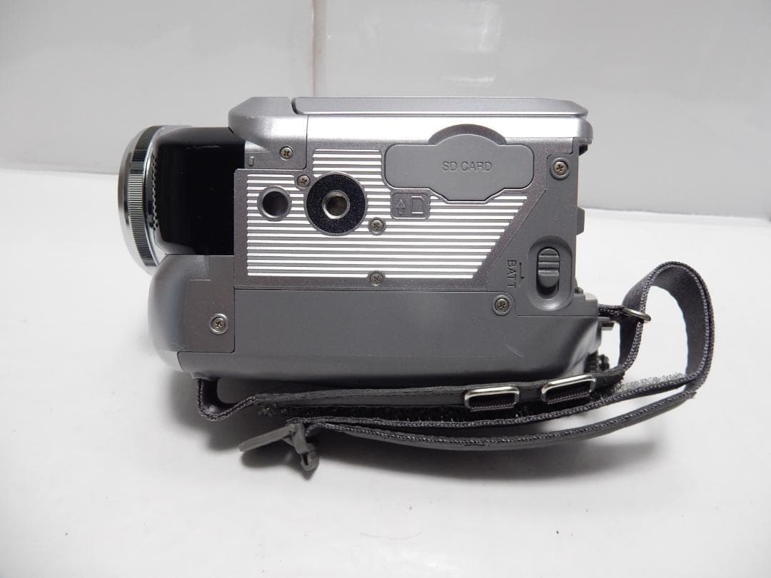 美品　大人気　動作品　Mini DV　パナソニックビデオカメラ　NV-GS300