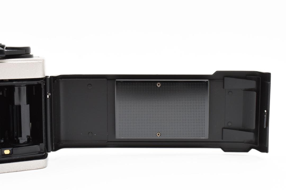 動確済 Olympus OM-4Ti Silver 35mmBody #132