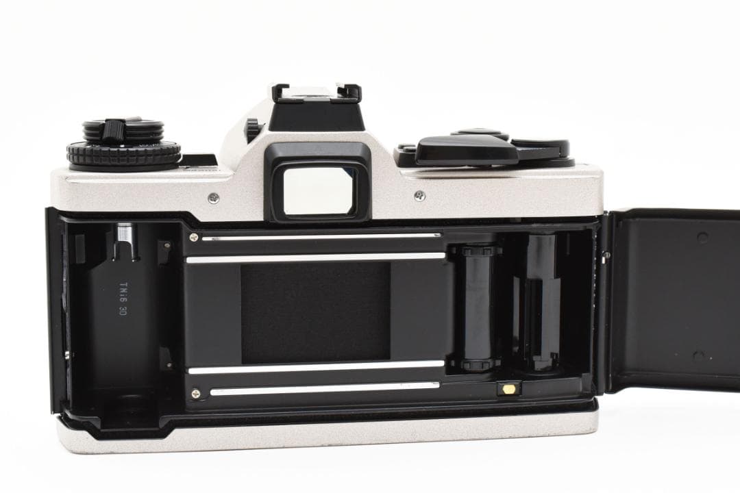 動確済 Olympus OM-4Ti Silver 35mmBody #132