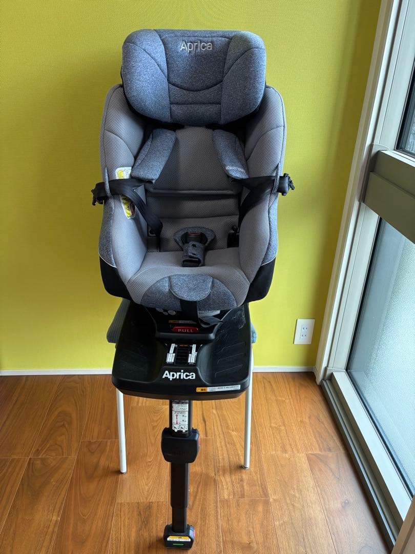 【美品】Aprica クルリラAC ISOFIX /シートベルト対応