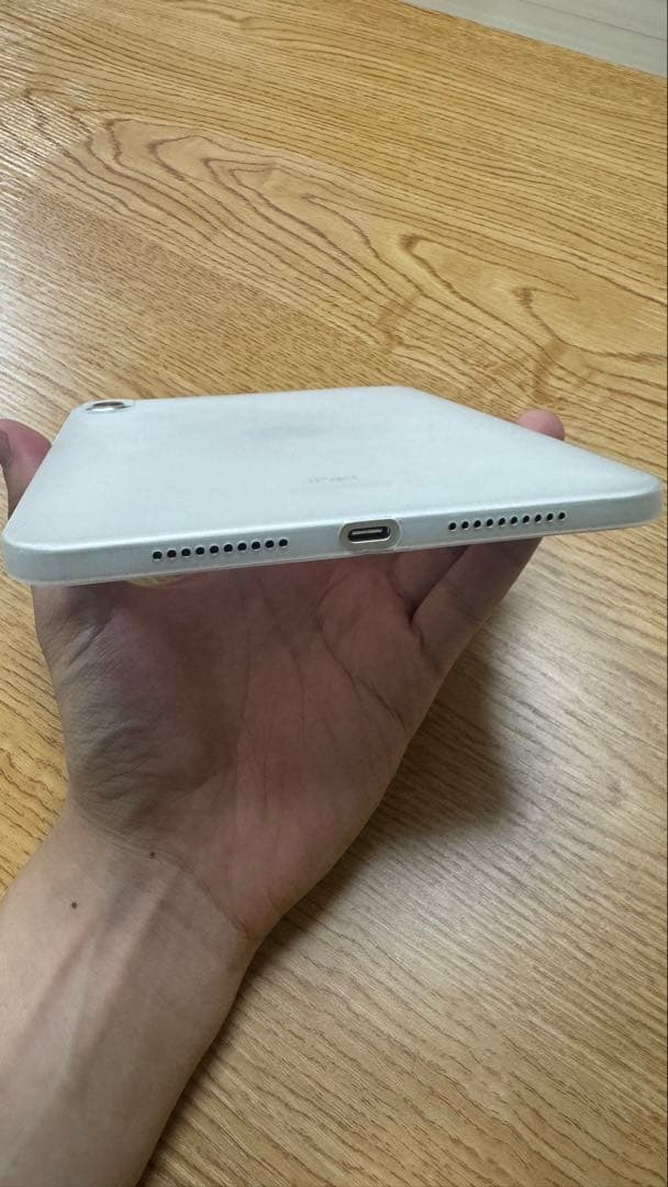 iPad mini 第6世代 64GB Wi-Fモデル スターライト