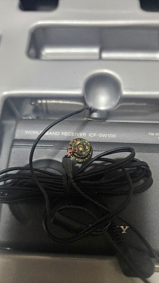 SONY ICF-SW100S ワールドバンド受信機