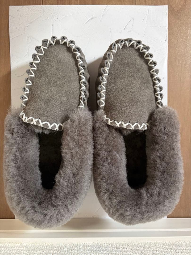 UGG モカシン スリッポン