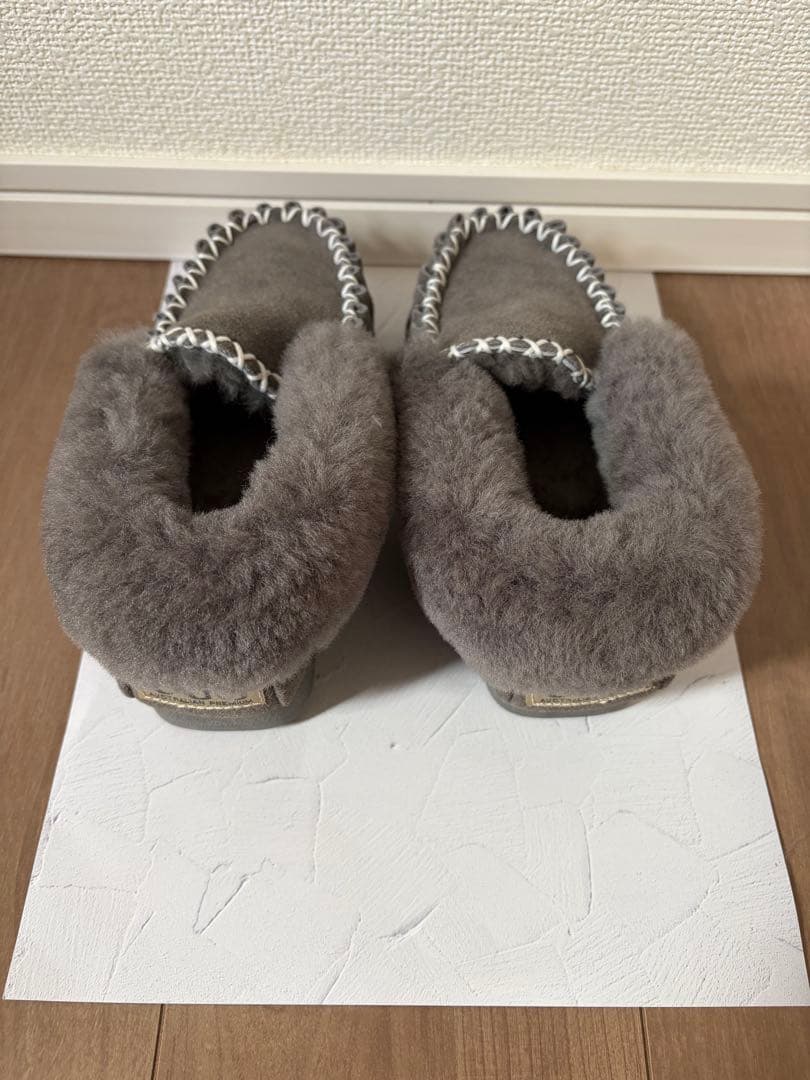 UGG モカシン スリッポン