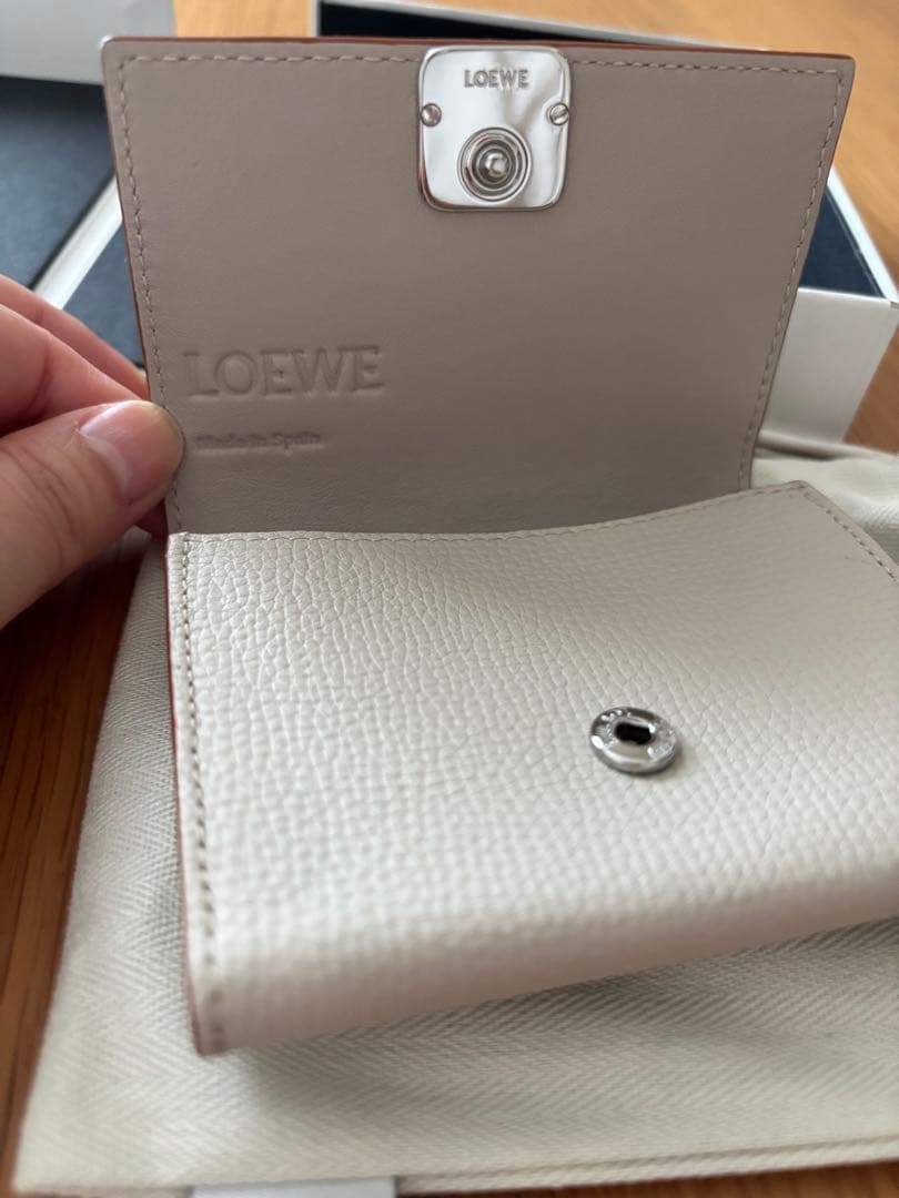 【新品未使用】LOEWEロエベ 名刺入れ カードケース ミニ財布