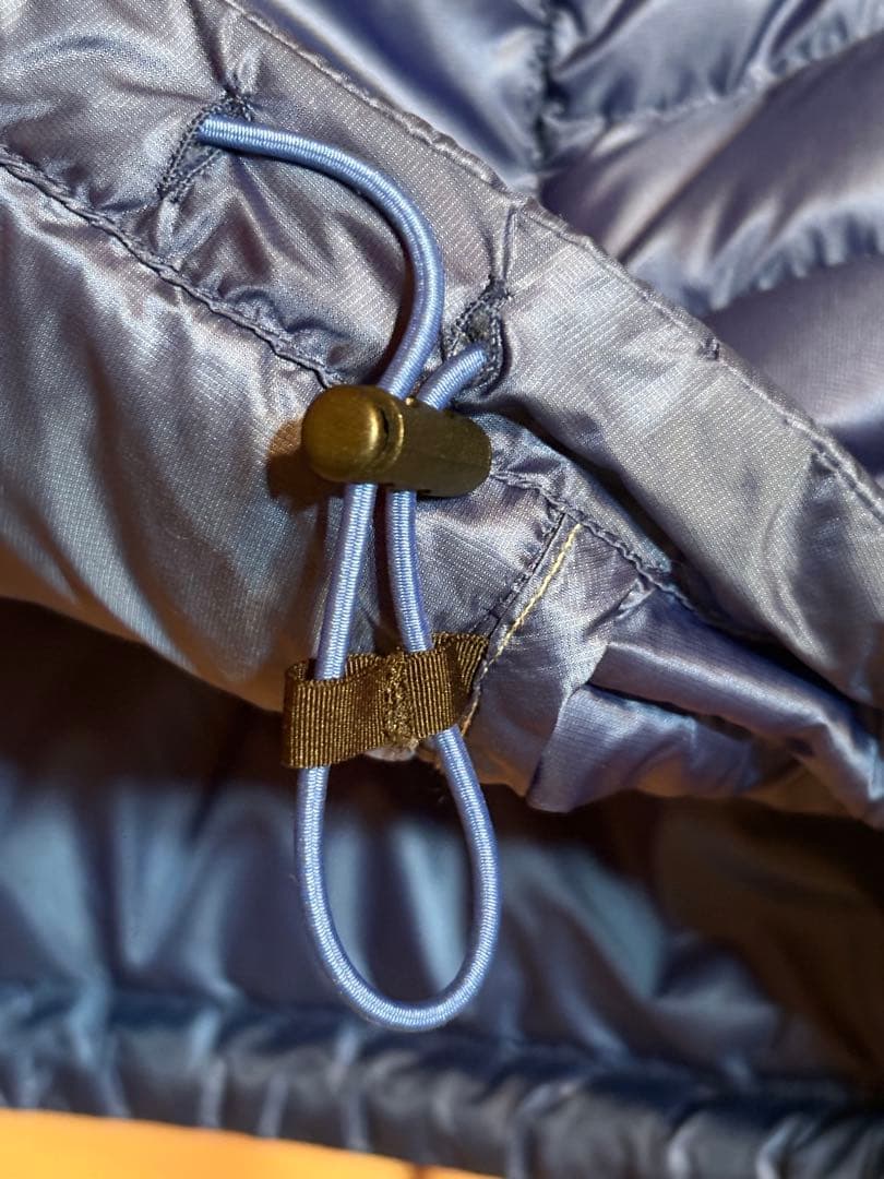 美品 ☆好配色☆ Marmot ライトダウンジャケット (M)