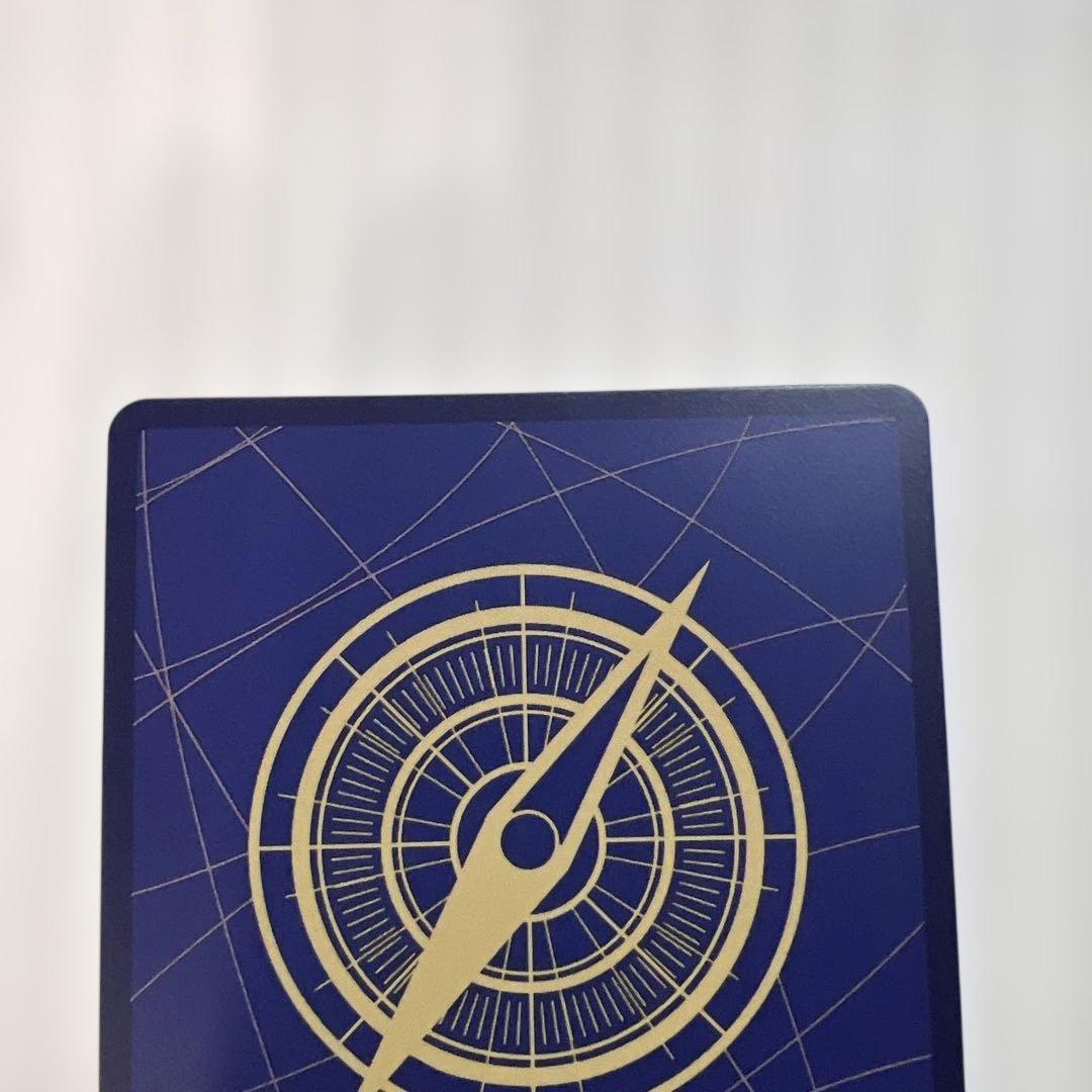 ワンピース ゴール・D・ロジャー トレーディングカード美品！