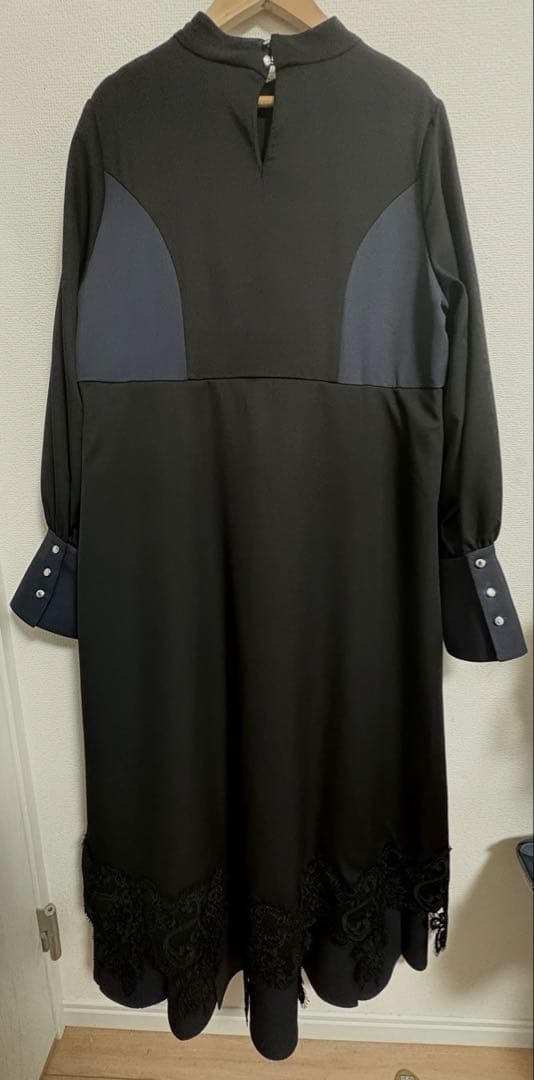 Ado × HARE コラボワンピース 試着のみ