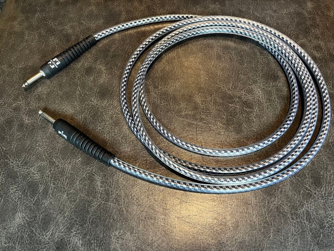 ケーブル・シールド Analysis Plus Gray Oval 3m