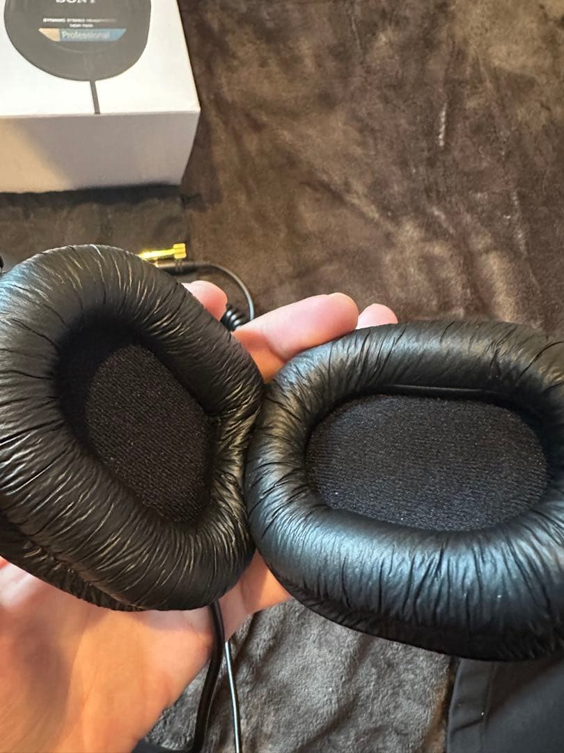 SONY MDR-7506(即決価格8000円)