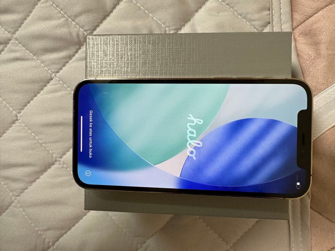 Apple iPhone 12 Pro ゴールド 本体