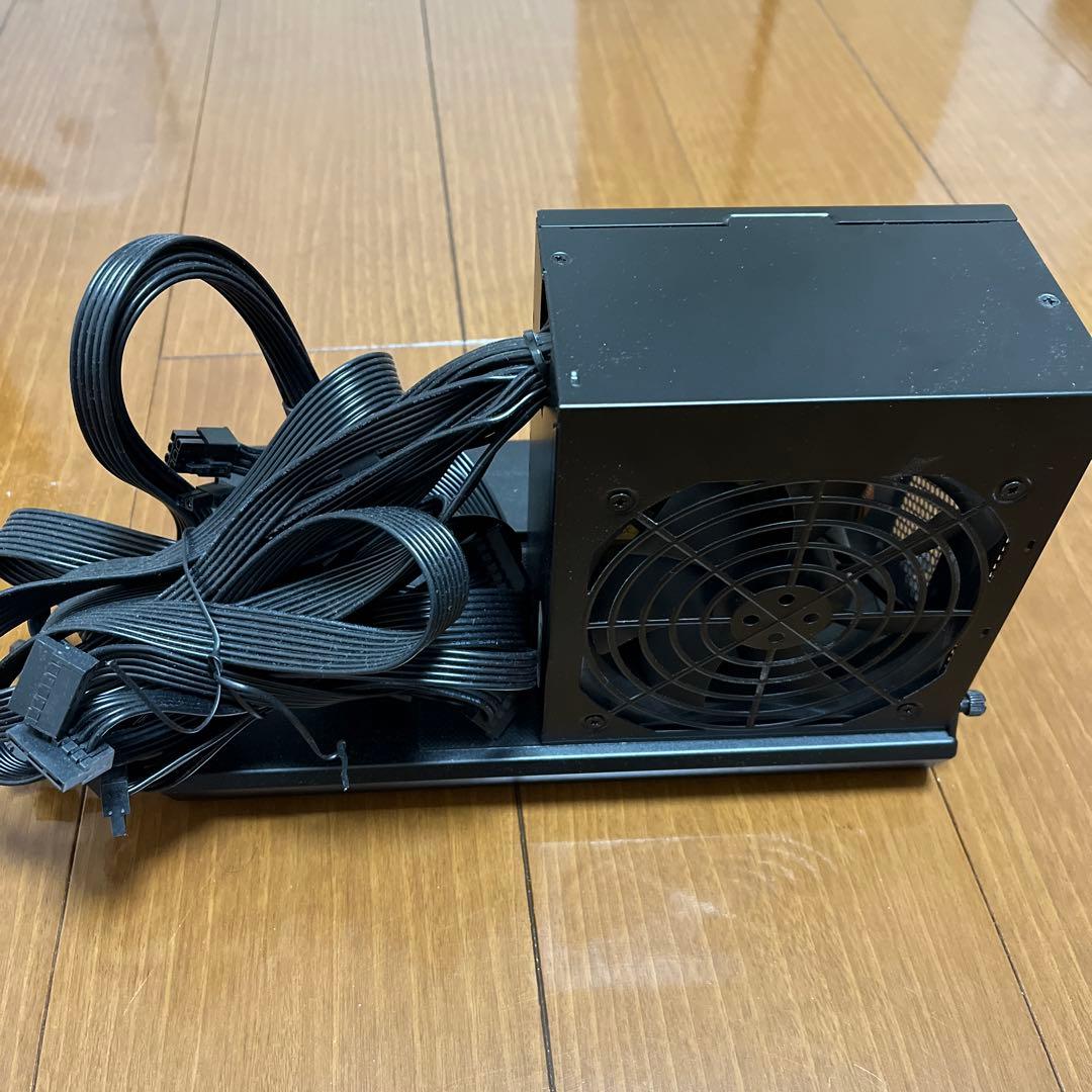 Minisforum DEG1 + 玄人志向 550W 電源