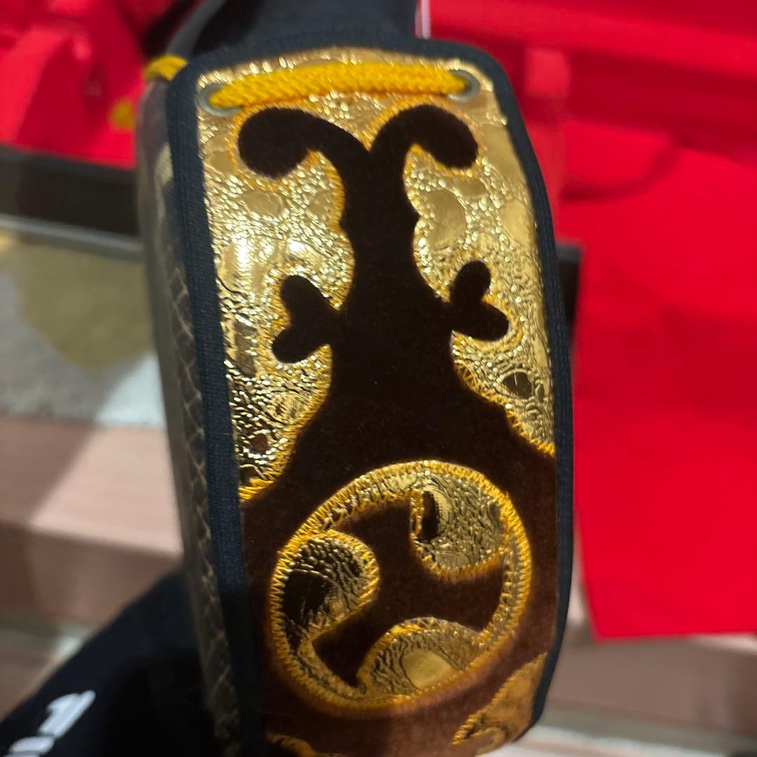 沖縄又吉三線 またよし　ハードケース付き