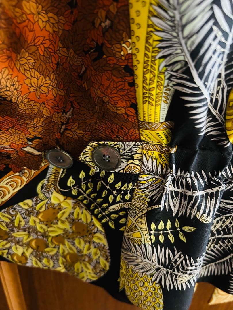 HERMES ジレ　エルメス　ベスト　シルク　マルジェラ　草木柄　ヴィンテージ