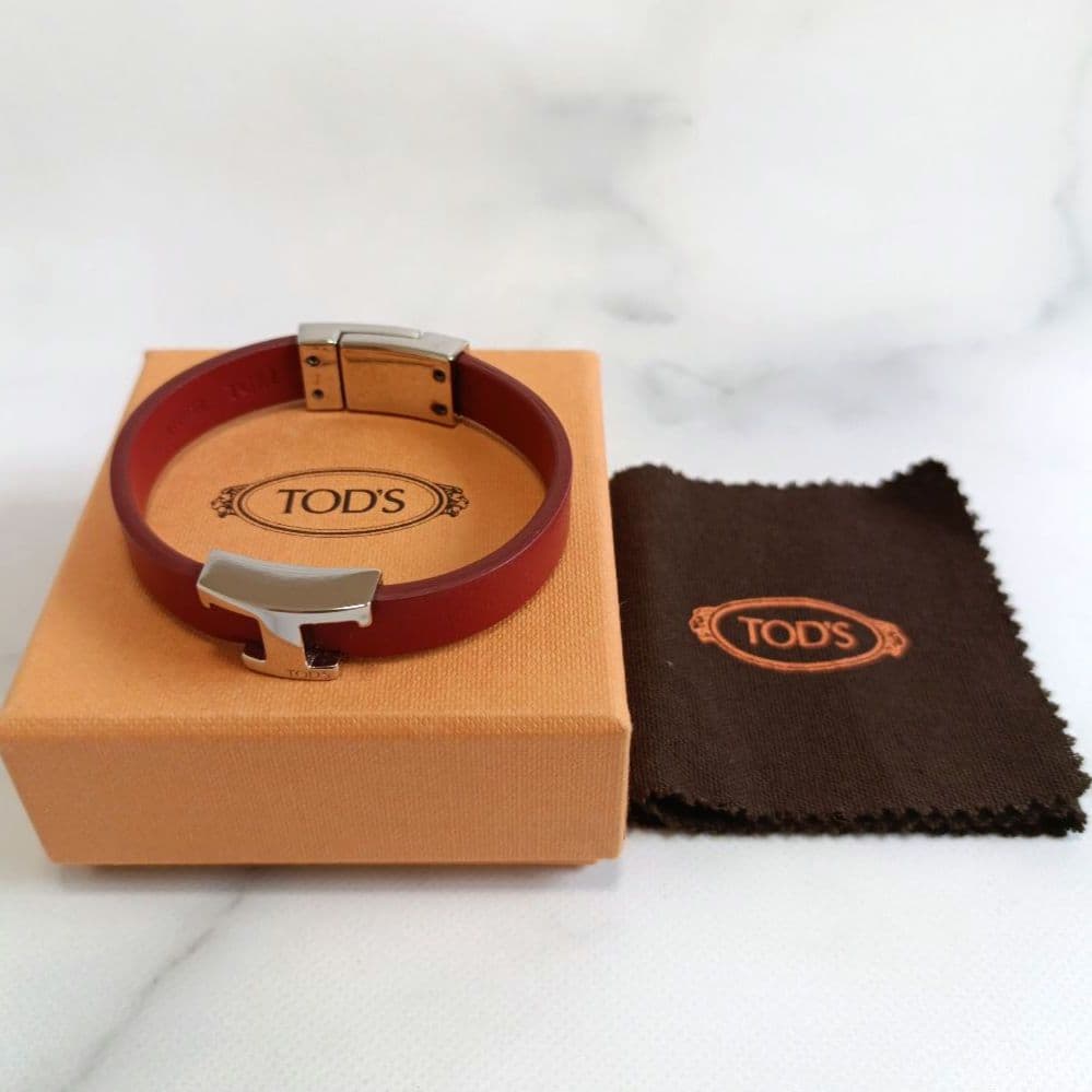 TOD'S トッズ T タイムレス レザーブレスレット