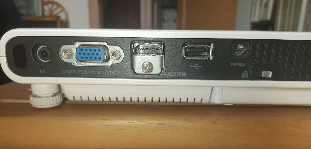 CASIO カシオ（家電） プロジェクター XJ-A145V