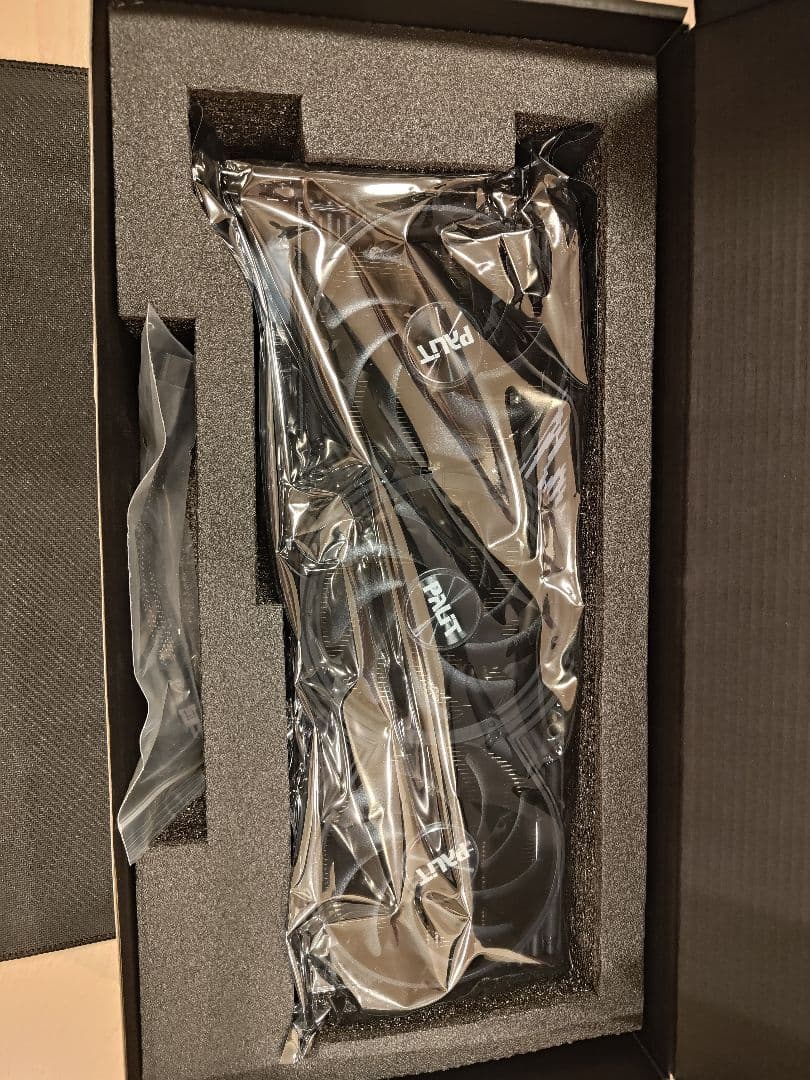 納品書（保証書）付　Palit GeForce RTX 5070 Ti 16GB