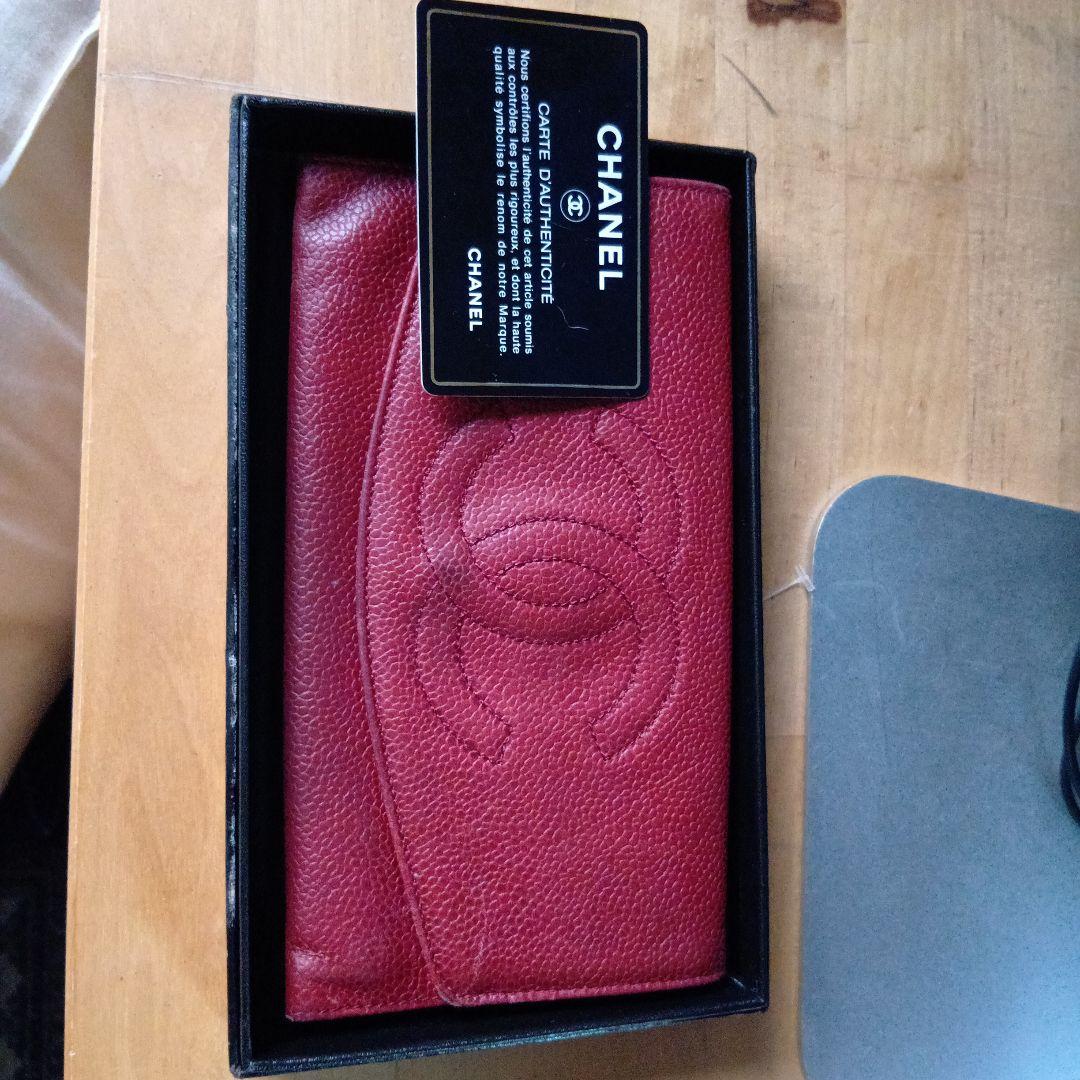 CHANEL レザー 長財布 レッド
