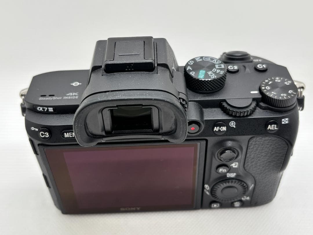 k*n様 【新品同様:ショット数1,427】SONY α7 III ボディ バッ