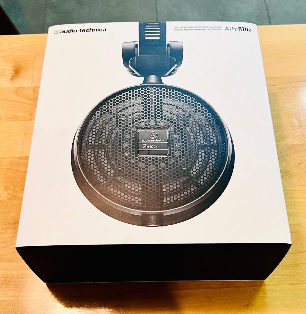 オーディオテクニカ　ATH-R70x 開放型ヘッドホン超美品ヘッドホンフック付！