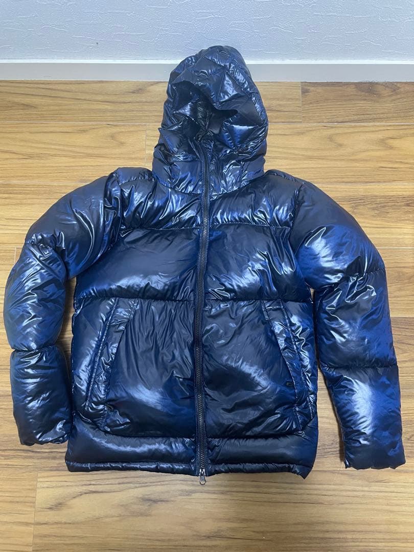 試着のみ　マムート アイシグロー インサレーション ダウンジャケット Mサイズ